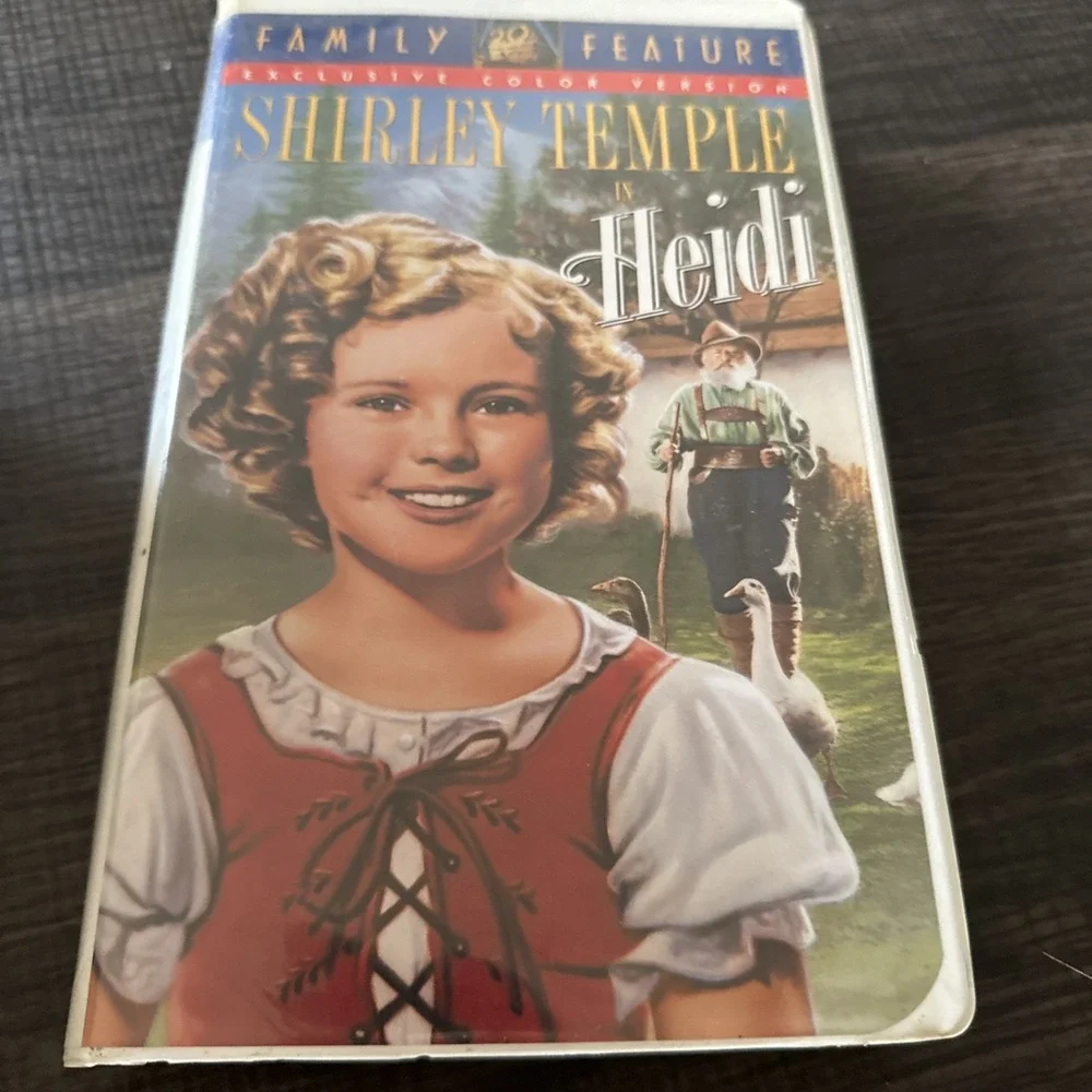 Vintage Shirley Temple Family Feature Color Version VHS Tapes Set Of 7